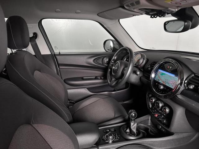 Mini Clubman image 3