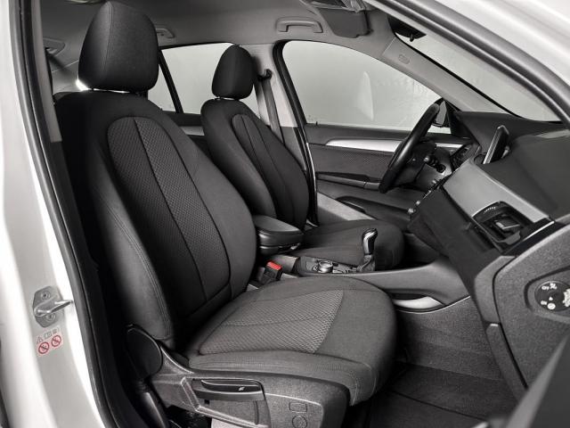 Bmw X1 image 9