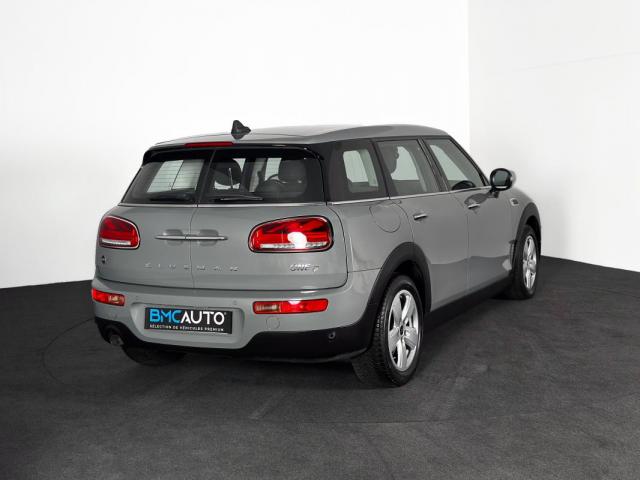 Mini Clubman image 1