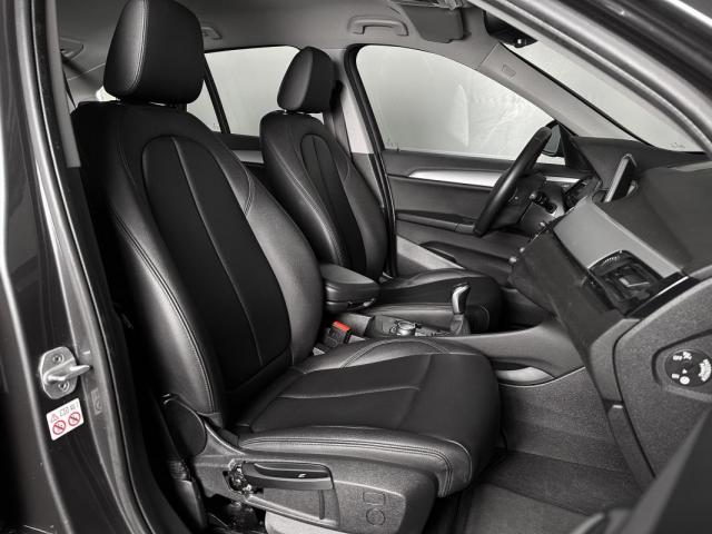 Bmw X1 image 1