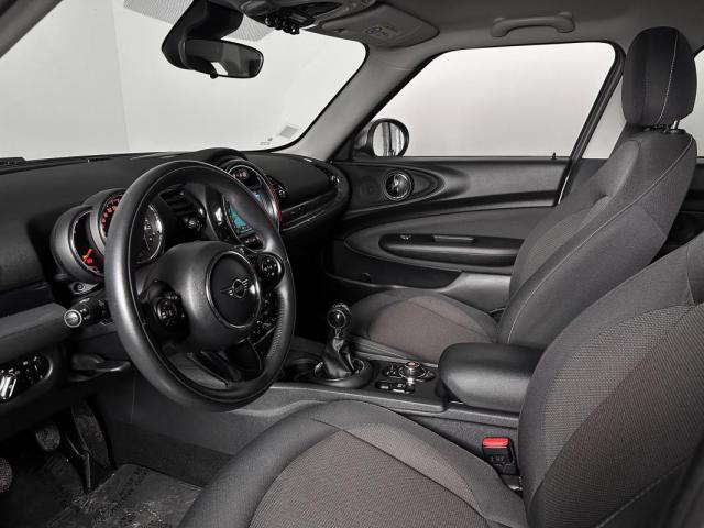 Mini Clubman image 1