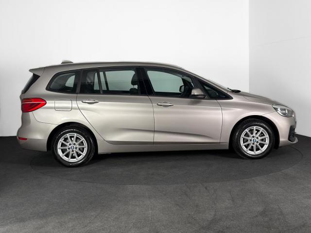 Bmw Serie 2 image 4