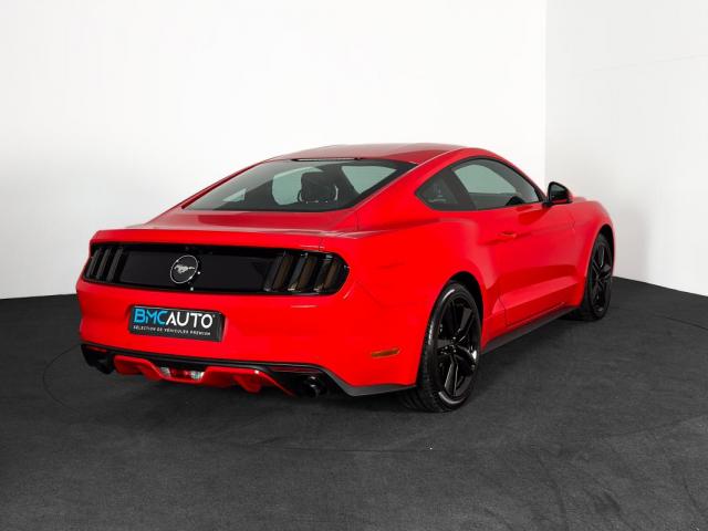 Ford Mustang image 6