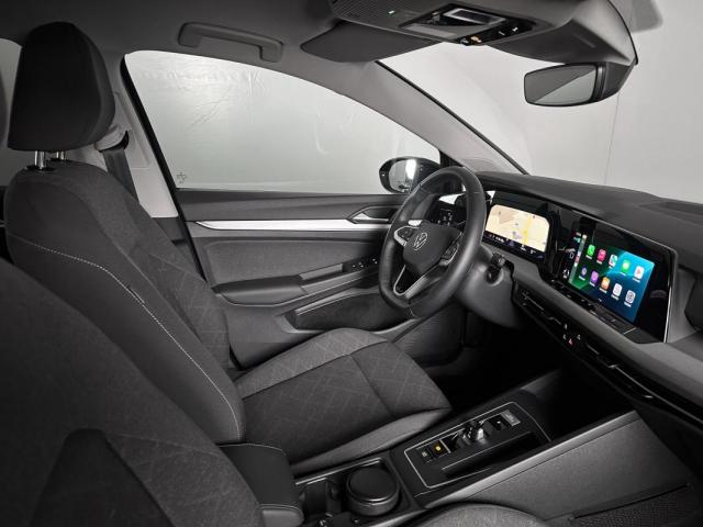 Volkswagen Golf image 1