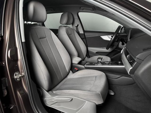Audi A4 image 3