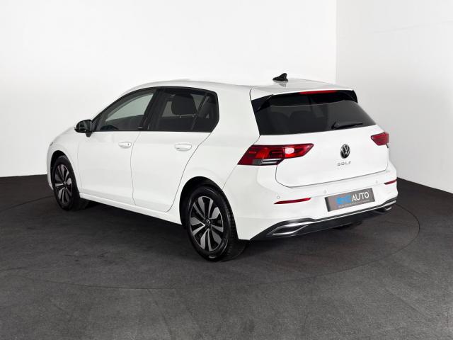 Volkswagen Golf image 7