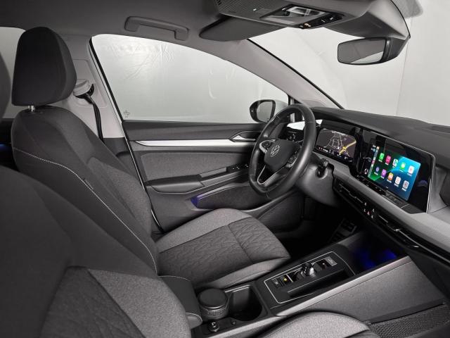 Volkswagen Golf image 8