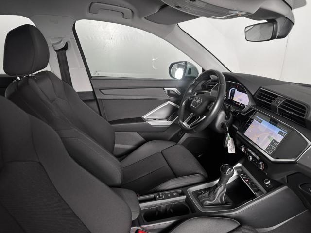 Audi Q3 image 3