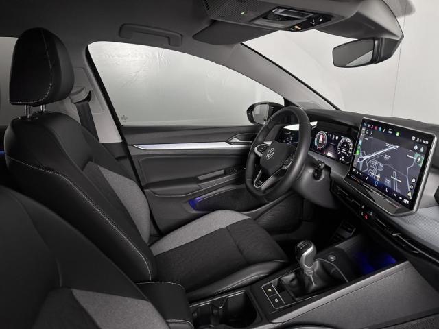 Volkswagen Golf image 8