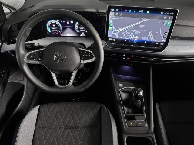 Volkswagen Golf image 3