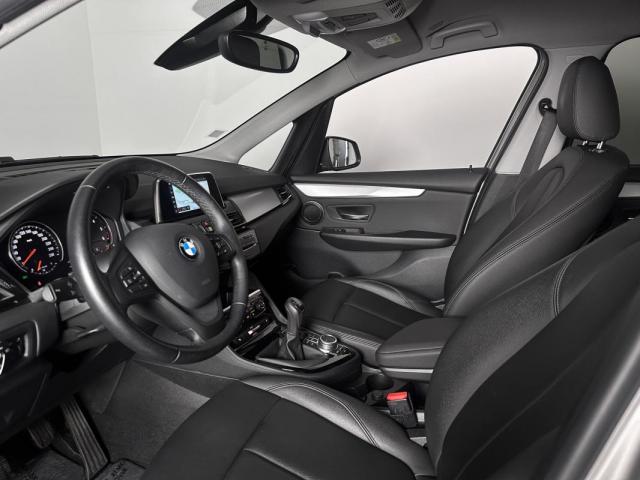 Bmw Serie 2 image 8