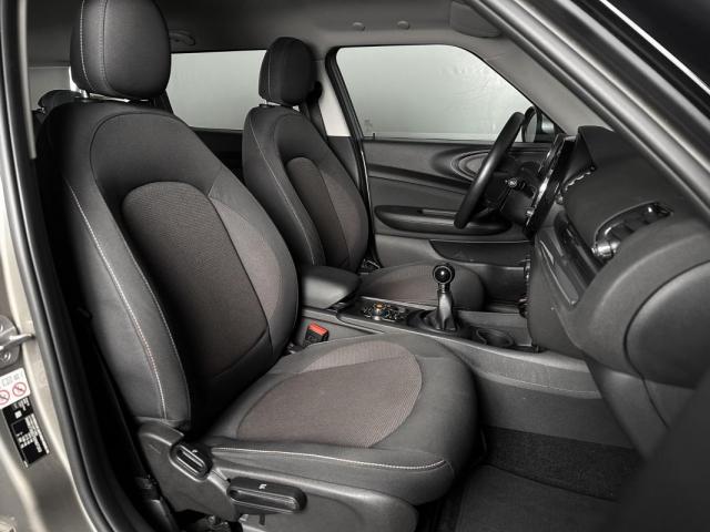 Mini Clubman image 7