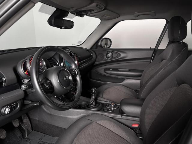 Mini Clubman image 1
