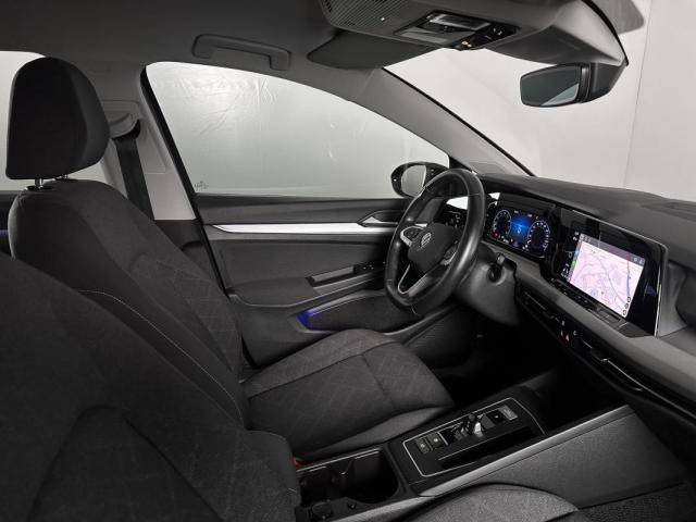Volkswagen Golf image 8