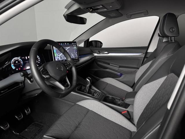 Volkswagen Golf image 1