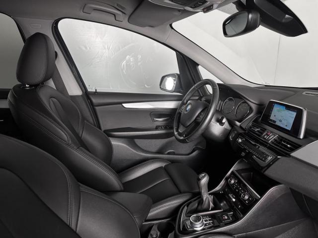 Bmw Serie 2 image 2