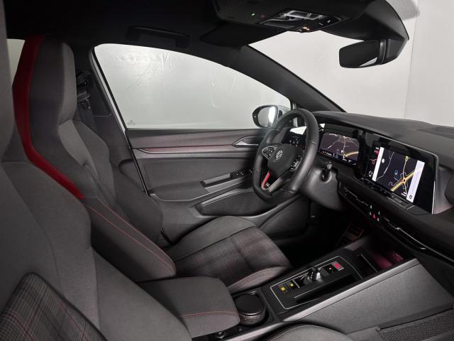 Volkswagen Golf image 4
