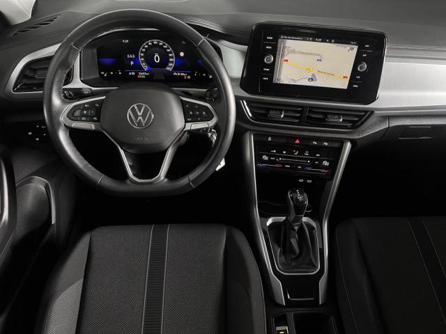 Volkswagen T-Roc image 7