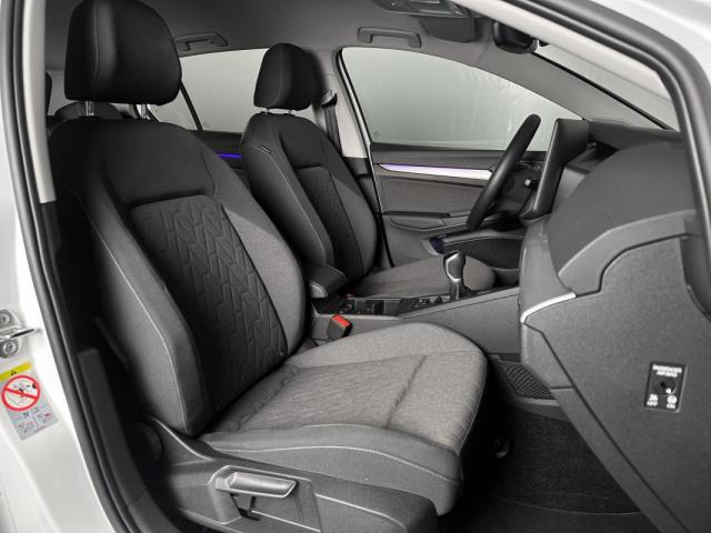 Volkswagen Golf image 5
