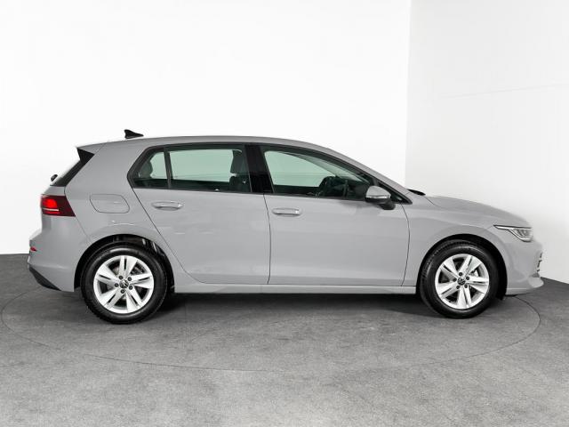 Volkswagen Golf image 7