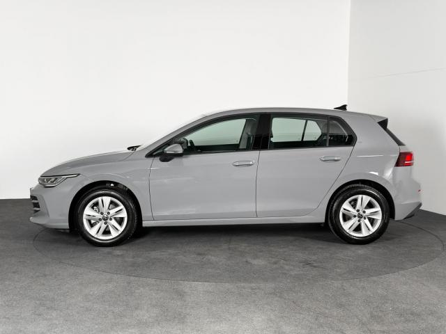 Volkswagen Golf image 8