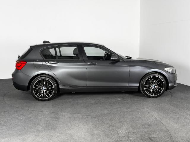 Bmw Série 1 image 2