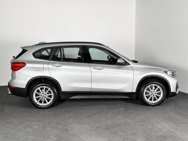 Bmw X1 image 8