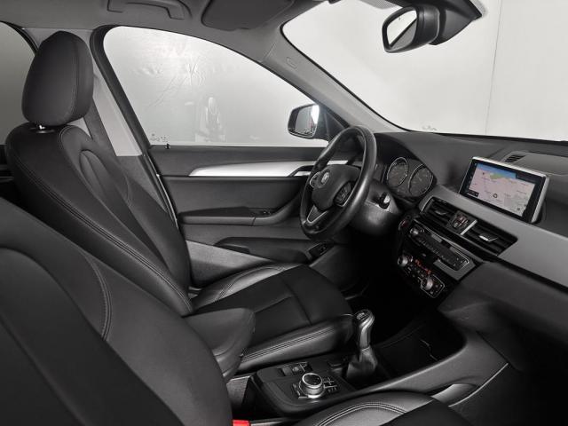 Bmw X1 image 6