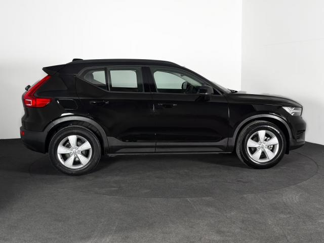 Volvo Xc40 image 4