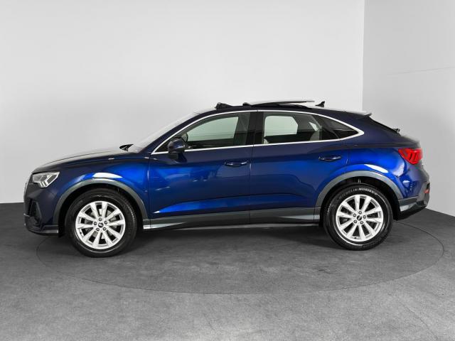 Audi Q3 image 7