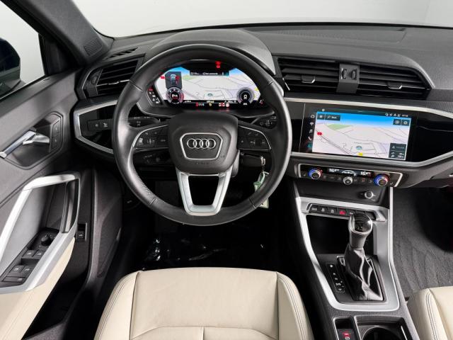 Audi Q3 image 3