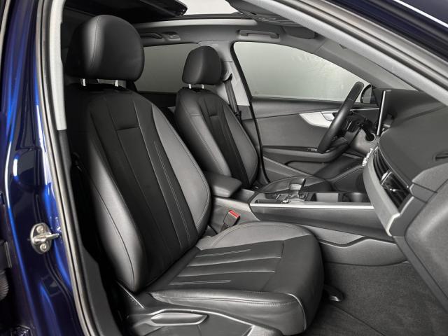 Audi A4 image 2