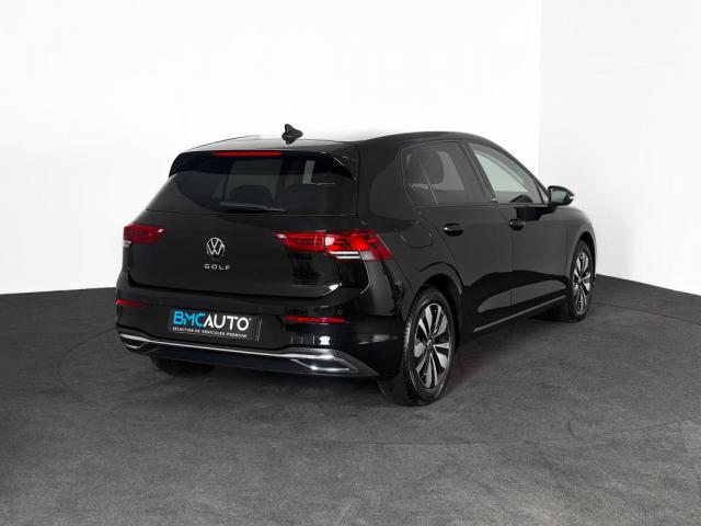 Volkswagen Golf image 5