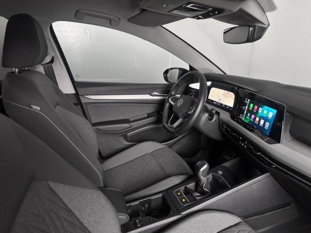 Volkswagen Golf image 9