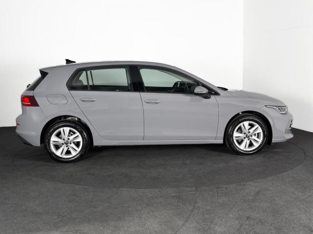 Volkswagen Golf image 6