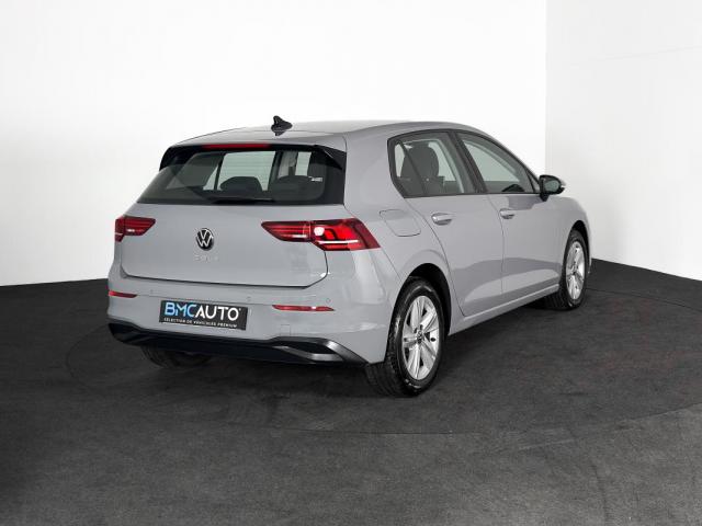 Volkswagen Golf image 9