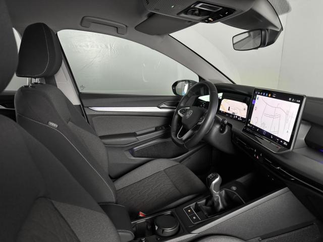 Volkswagen Golf image 2