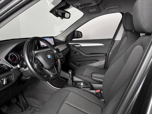 Bmw X1 image 9