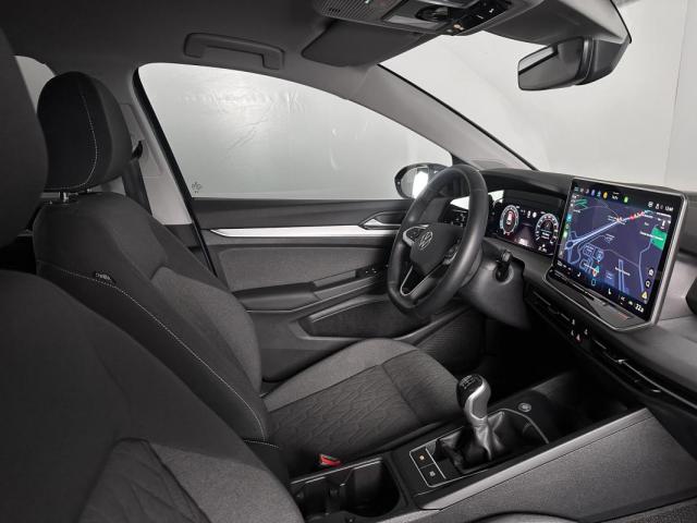 Volkswagen Golf image 6
