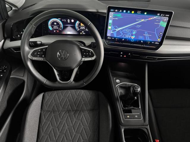 Volkswagen Golf image 1