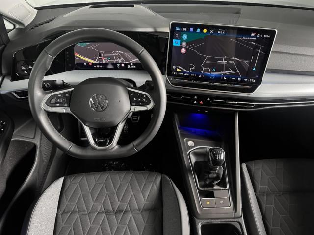 Volkswagen Golf image 2