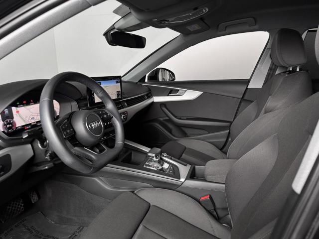 Audi A4 image 4