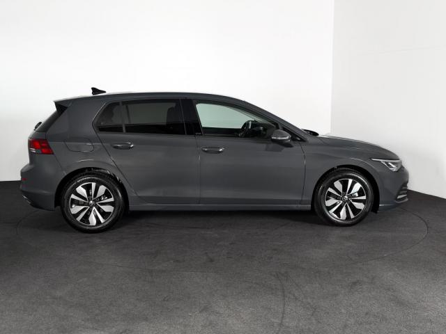 Volkswagen Golf image 5
