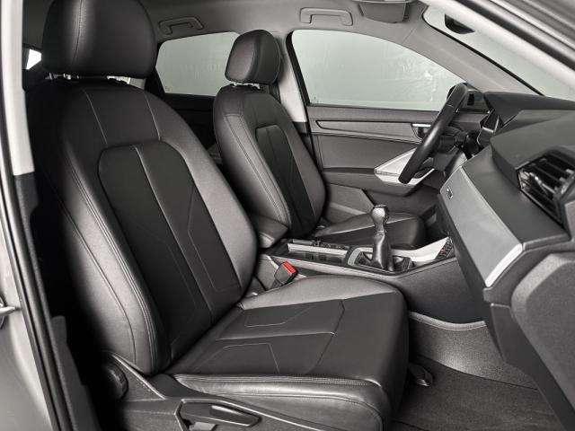 Audi Q3 image 9