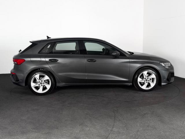 Audi A3 image 9