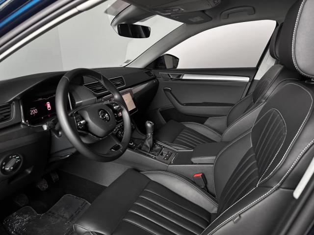 Skoda Superb image 6