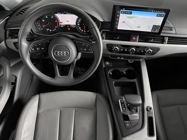 Audi A4 image 2