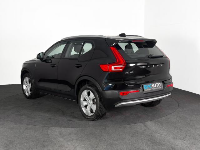 Volvo Xc40 image 2