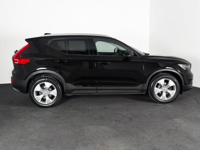 Volvo Xc40 image 9