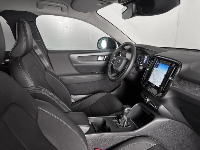Volvo Xc40 image 6